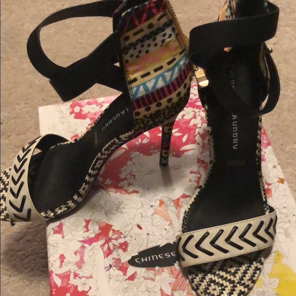Chinese Laundry heels - Picture 2 of 2